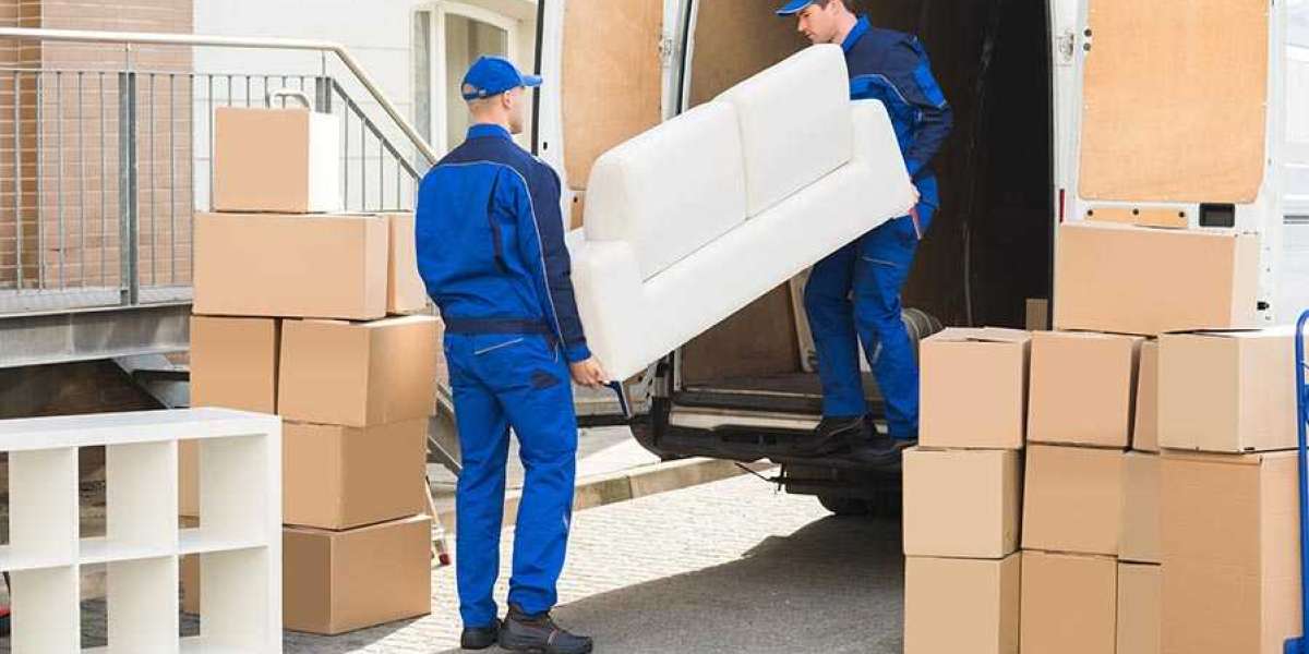 The Pros and Cons of Hiring Cheap Interstate Movers